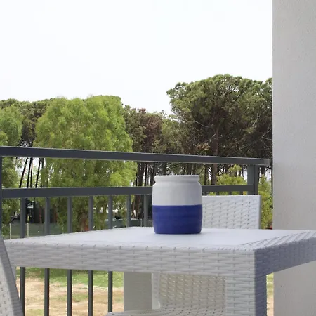 Levante מרינה די סקבוניאה