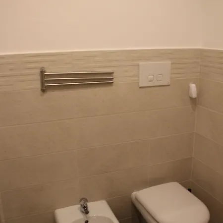 Levante לינה וארוחת בוקר מרינה די סקבוניאה